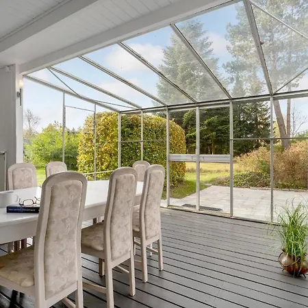 Awesome In With Wifi Holiday home Mern