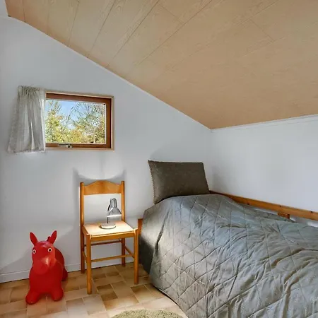 Holiday home Awesome In With Wifi Mern